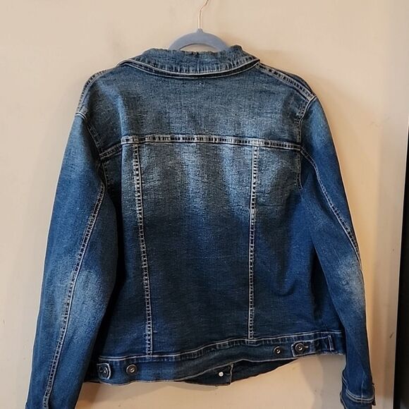 Torrid jeans jacket size 3 euc - Picture 5 of 5